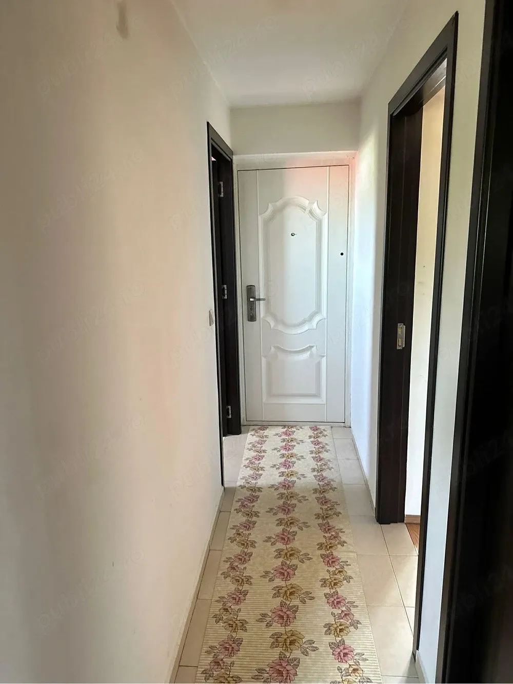 Inchiriez apartament doua camere