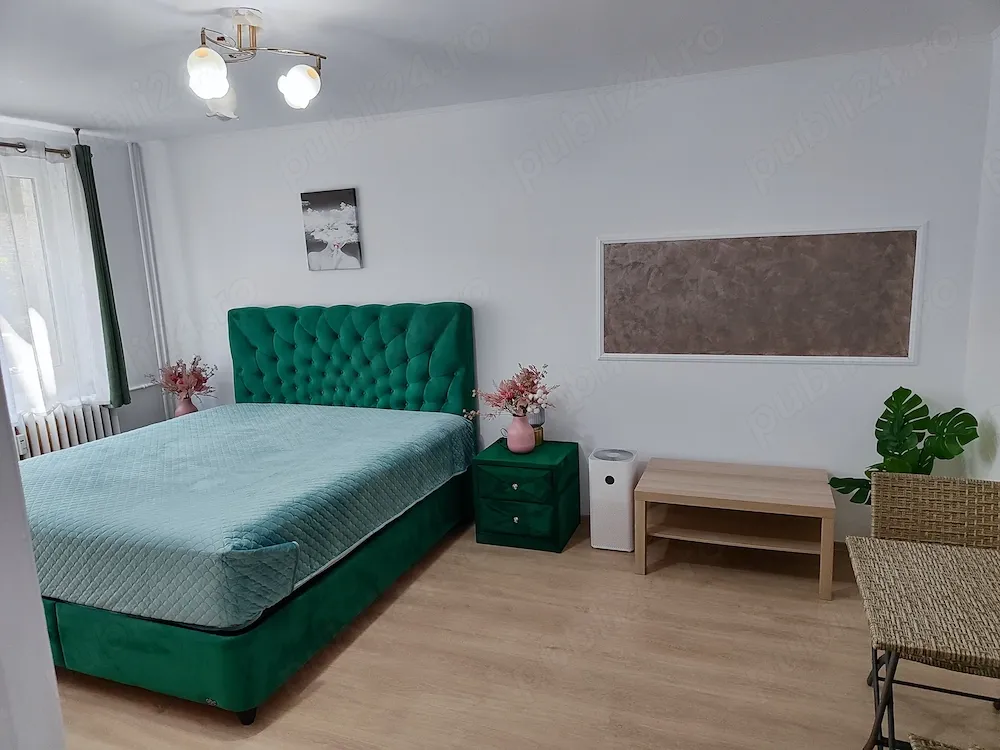 Închiriez garsonieră 33 mp  parter inalt