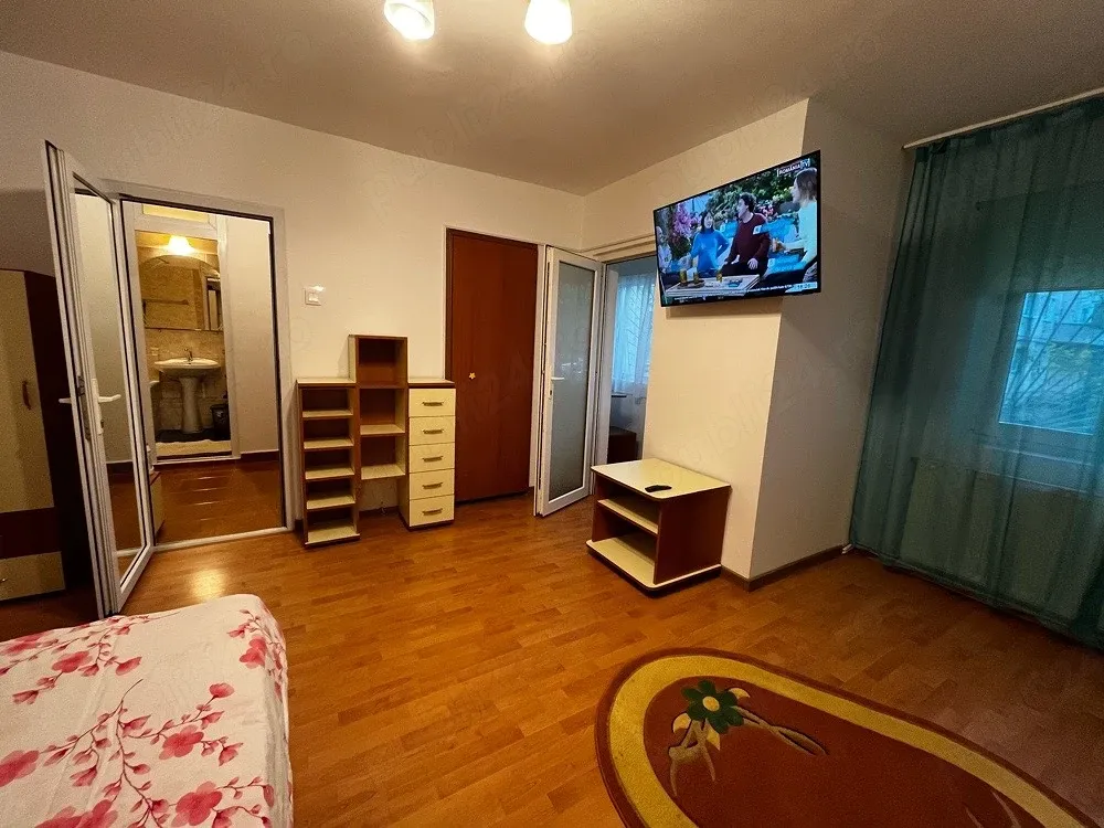 închiriez garsoniera zona Berceni - imagine 1