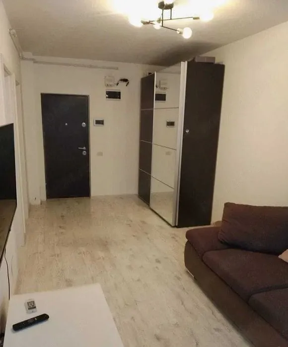 Proprietar, vand garsoniera mobilata bloc NOU, zona Metalurgiei, Drumul Binelui