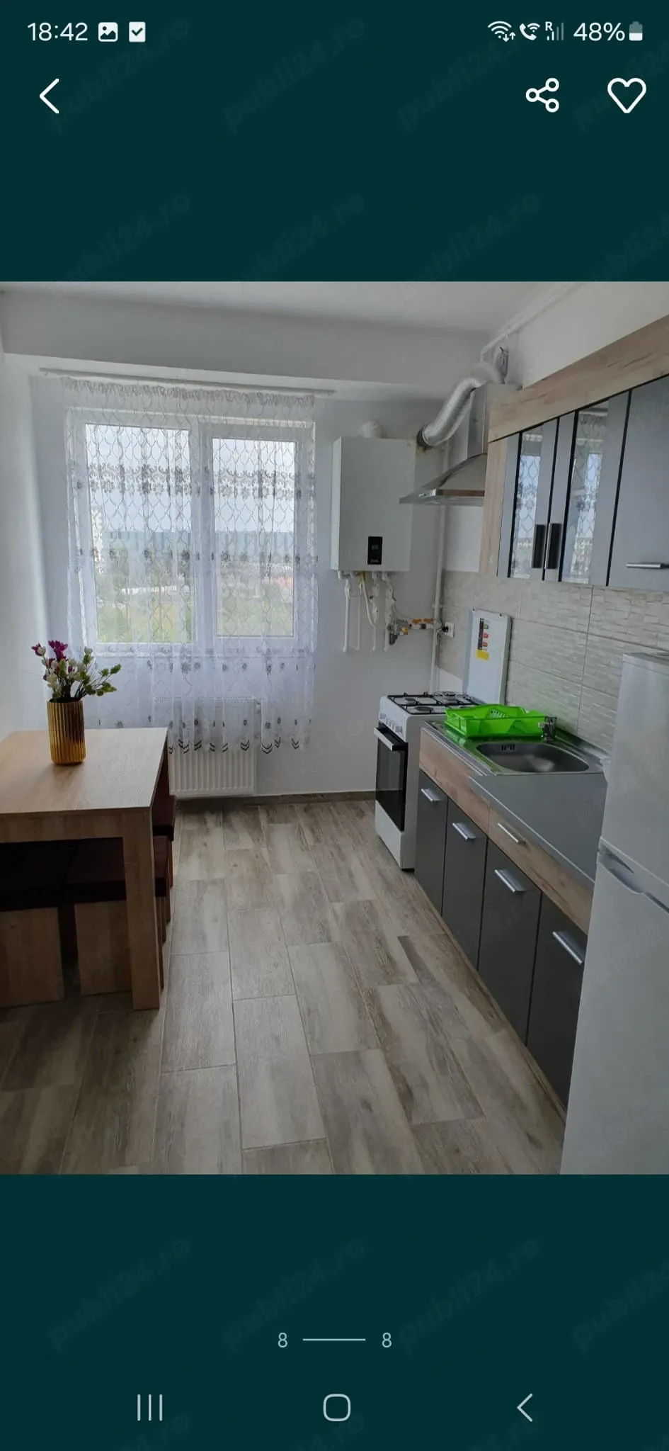 Vind Apartament 2 Camere decomandat intr-o zona foarte frumoasa
