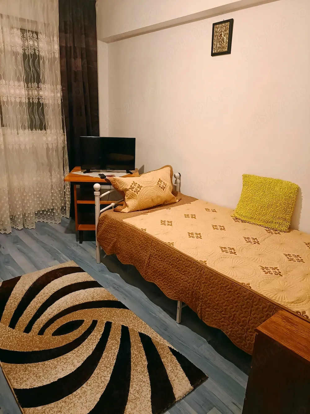 Camera de inchiriat - zona Margeanului ( Piata Rahova) - imagine 1