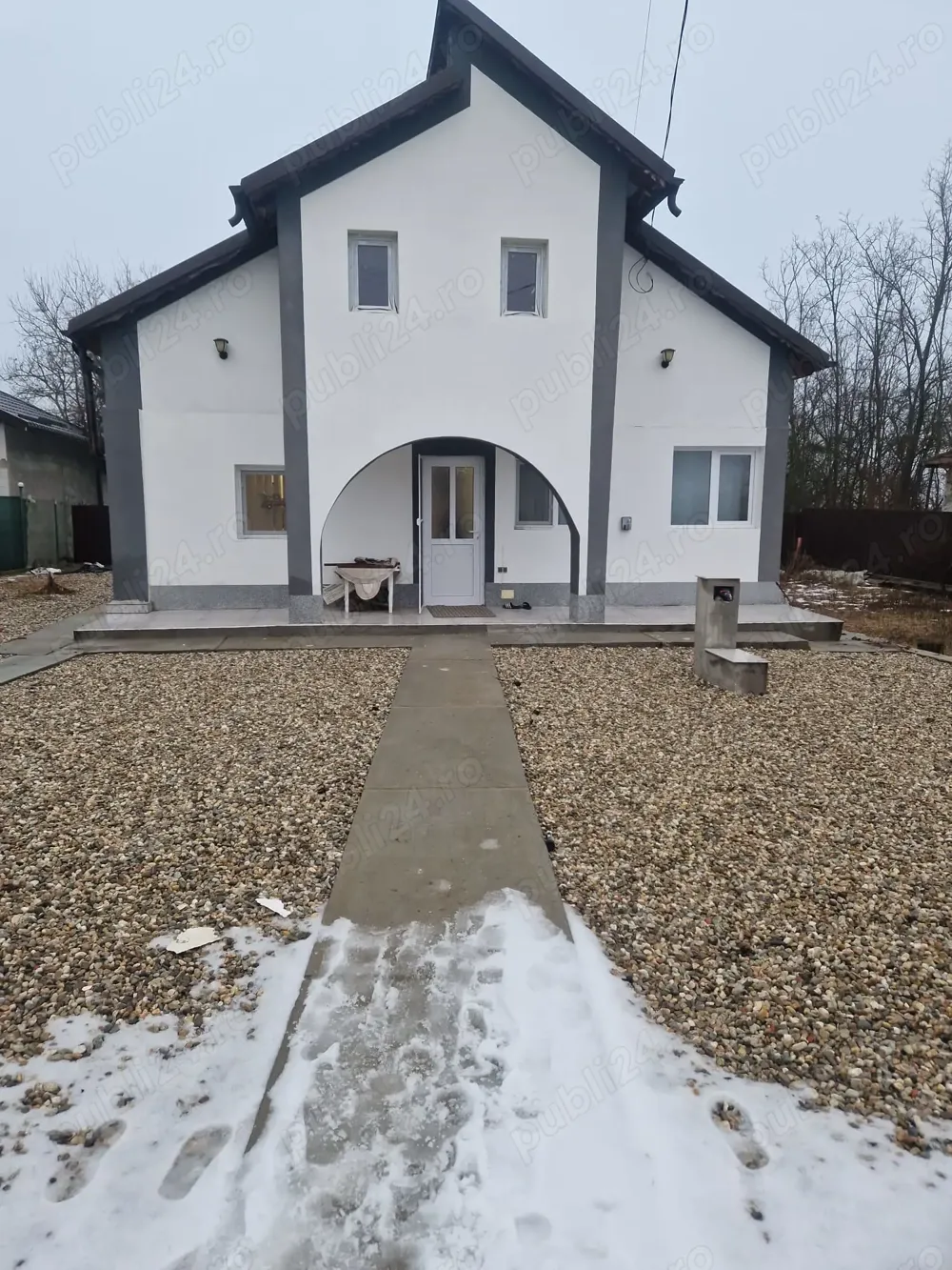 Casa de vanzare