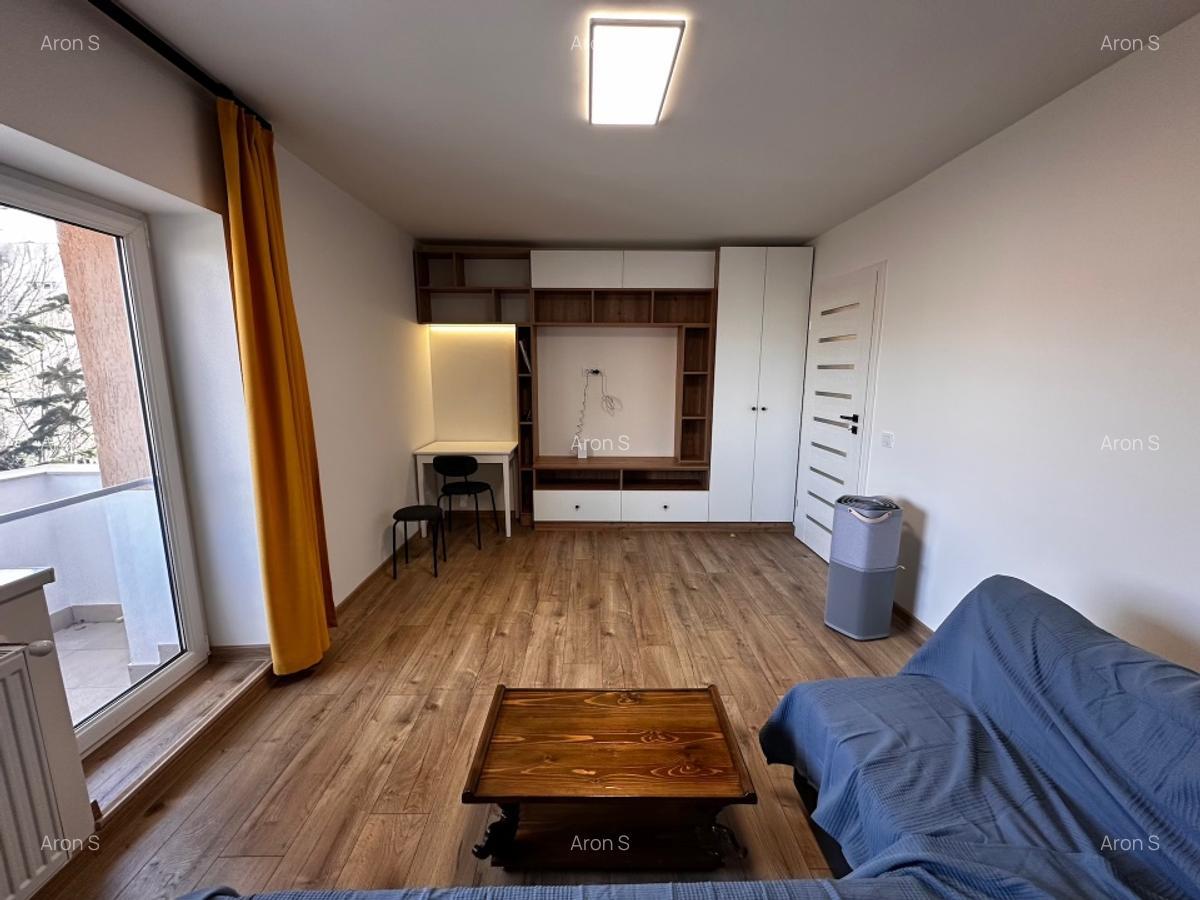 PF vand apartament 4 camere + garaj sub bloc in cart. Zorilor, Tatra, Cluj