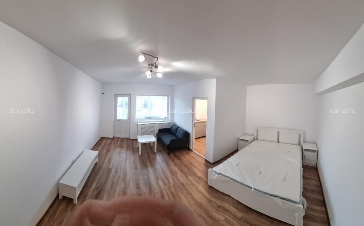 Garsoniera  City Mall Parc Tabacarie - direct proprietar