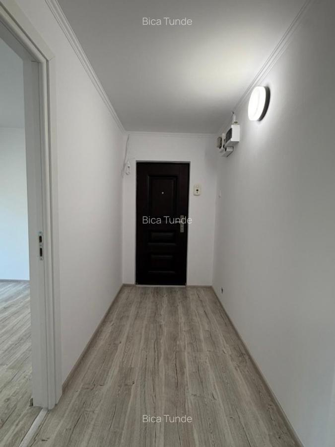 Apartamant cu 2 dormitoare și living open-space cu bucătărie