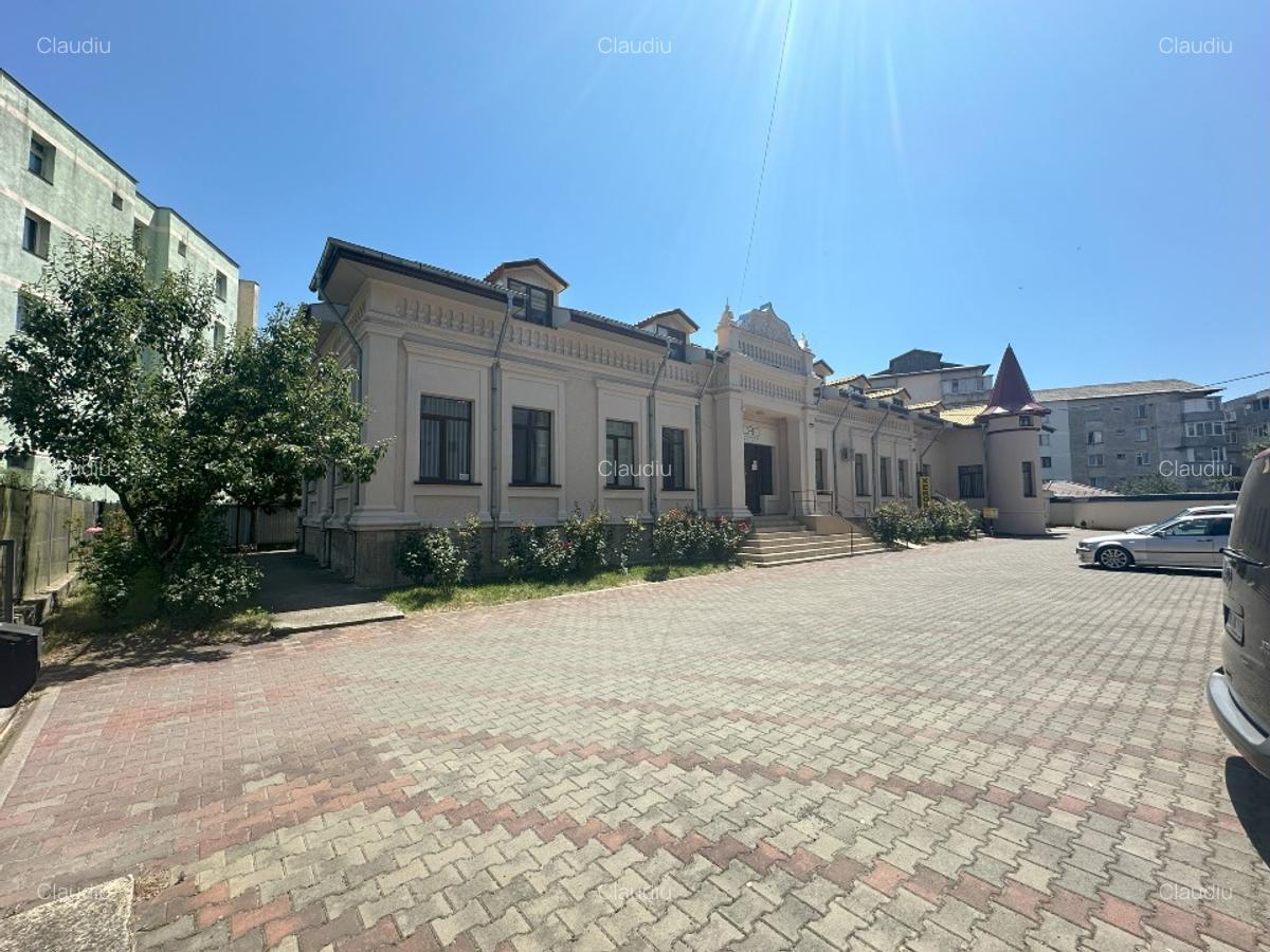Spațiu Comercial&Rezidential - Conac din secolul XIX cu arhitectură  românească