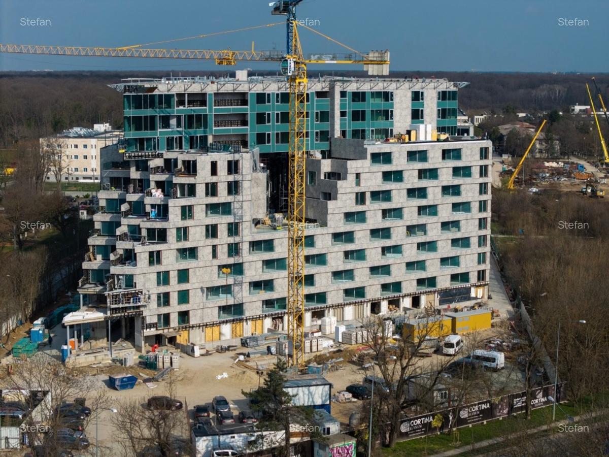 Apartament 2 dormitoare plus birou cu vedere superbă către pădurea Băneasa