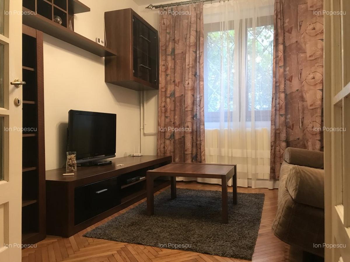 Inchiriez apartament 2 camere, Floreasca, Mozart 25, parter inalt, mobilat