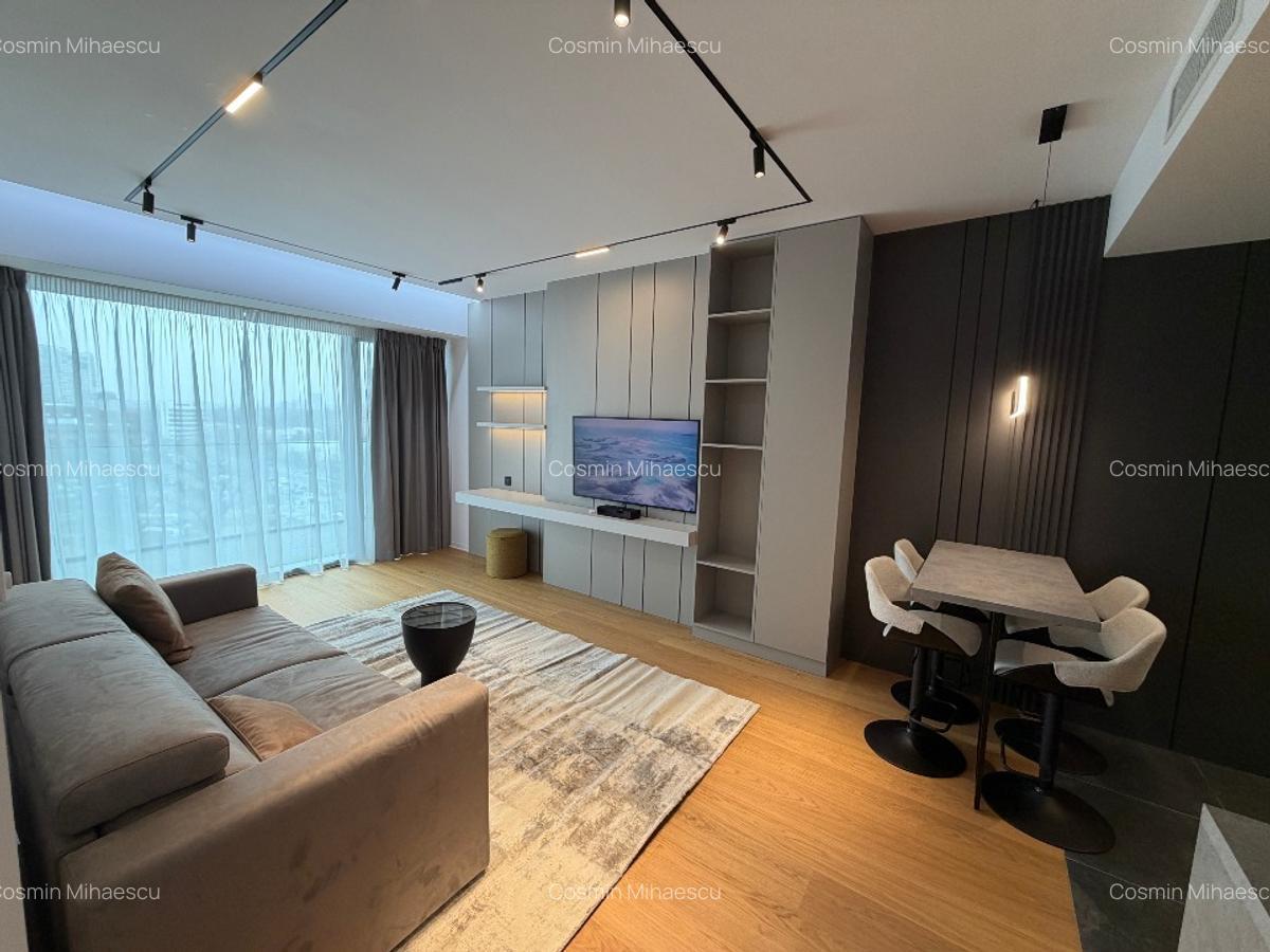 Direct proprietar - One Floreasca Towers apartament doua camere  + parcare