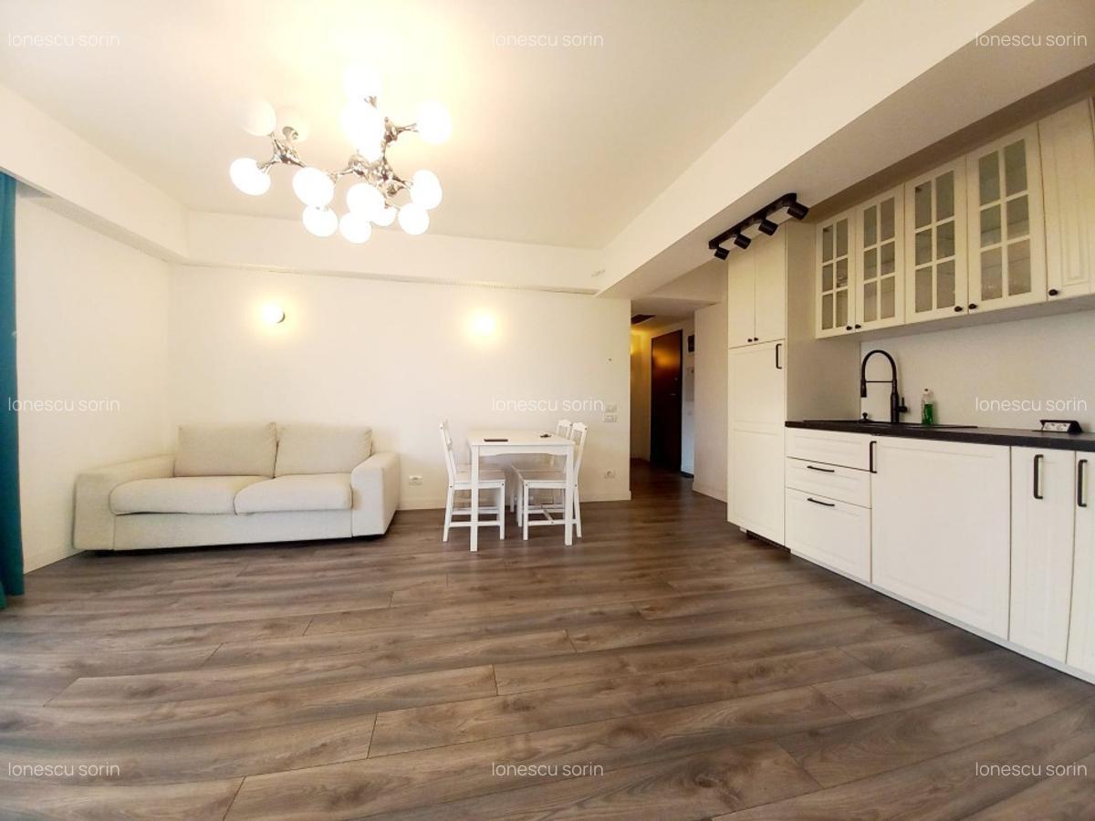 Proprietar/Owner, inchiriez apartament 3 camere Baneasa Petrom City