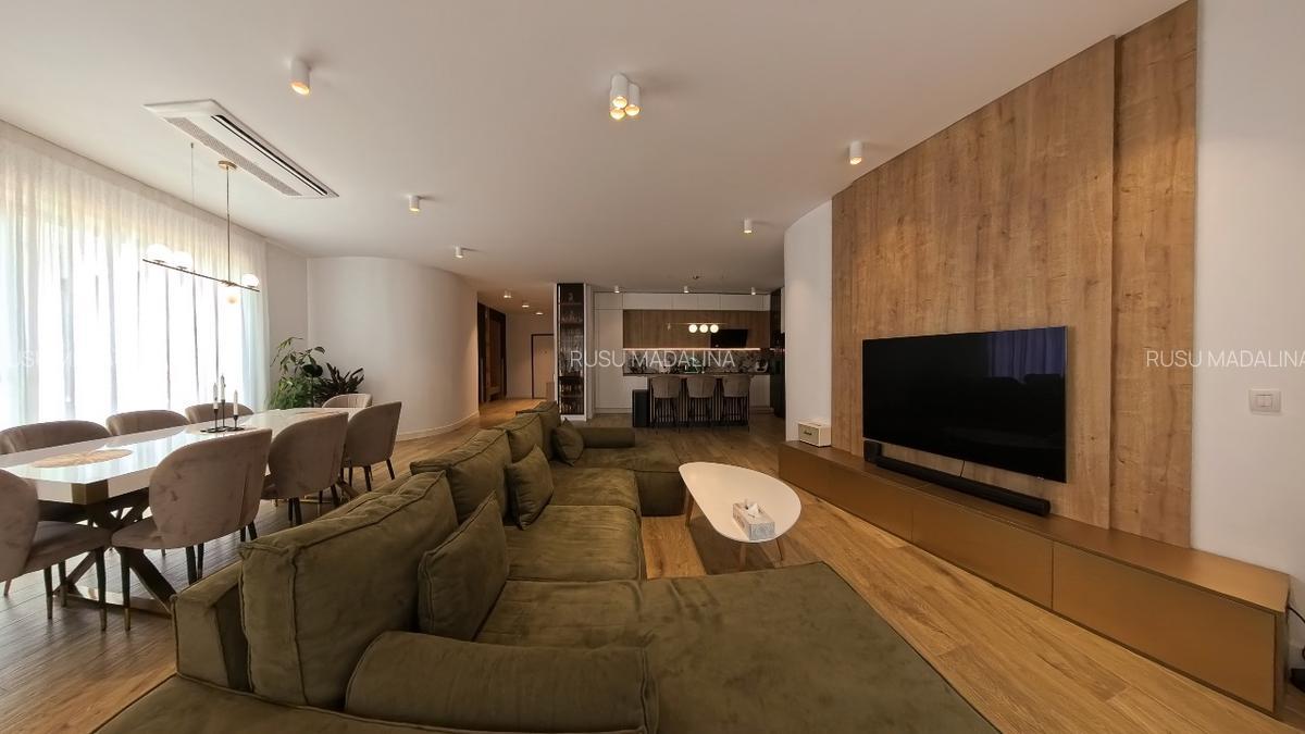 Apartament premium 5 camere Central District 176 mp utili +terasa 46 mp - imagine 1