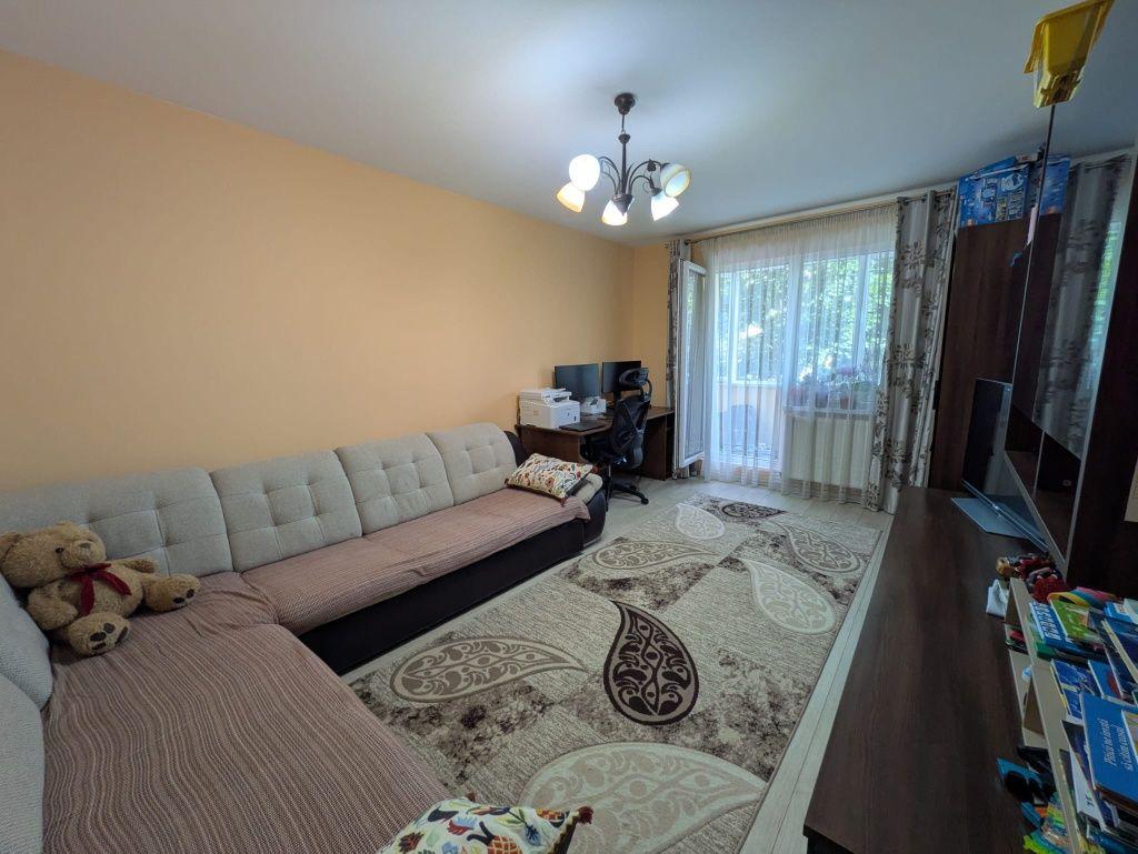 Caut colega de apartament