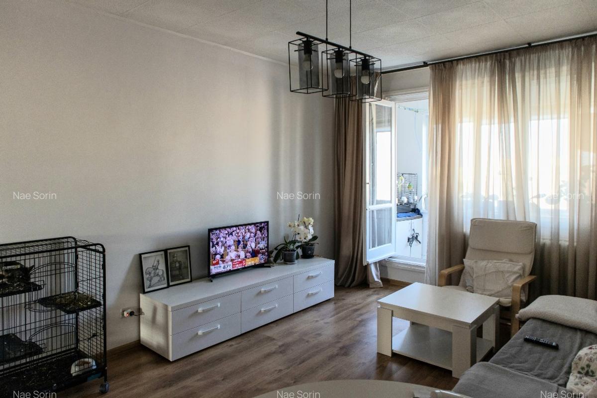 Particular comision 0% apartament 3 camere zona Titan liceu Dante Alighieri