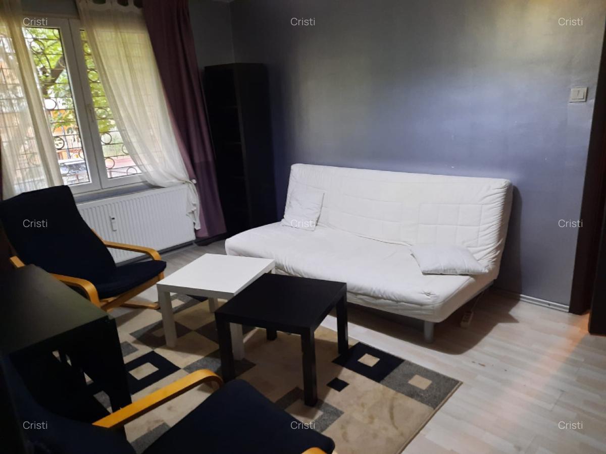 Apartament 2 camere de vanzare, pe Aleea ilioara, 1 minut de Metrou Grigorescu