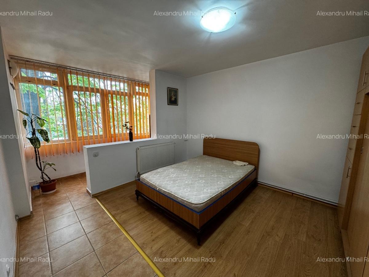 Apartament 3 camere 1 Decembrie 1918/Titan - complet renovat - centrala proprie
