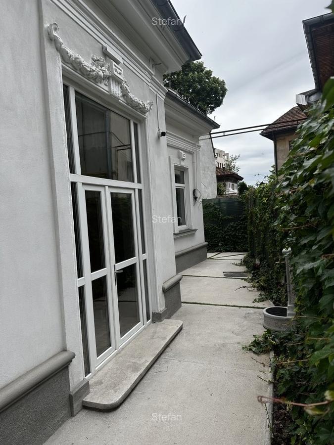Casa singur curte de inchiriat, renovata, aer conditionat, centrala cu pivnita 2 - imagine 1