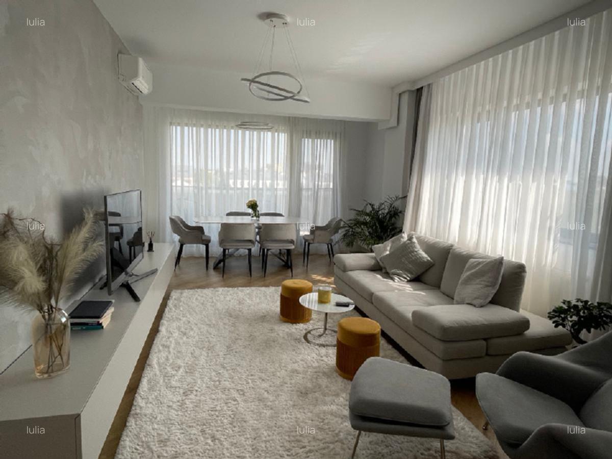 Ap premium 3 cam, 90 mp, mobilat Rovere – finisaje de top + 2 locuri parking