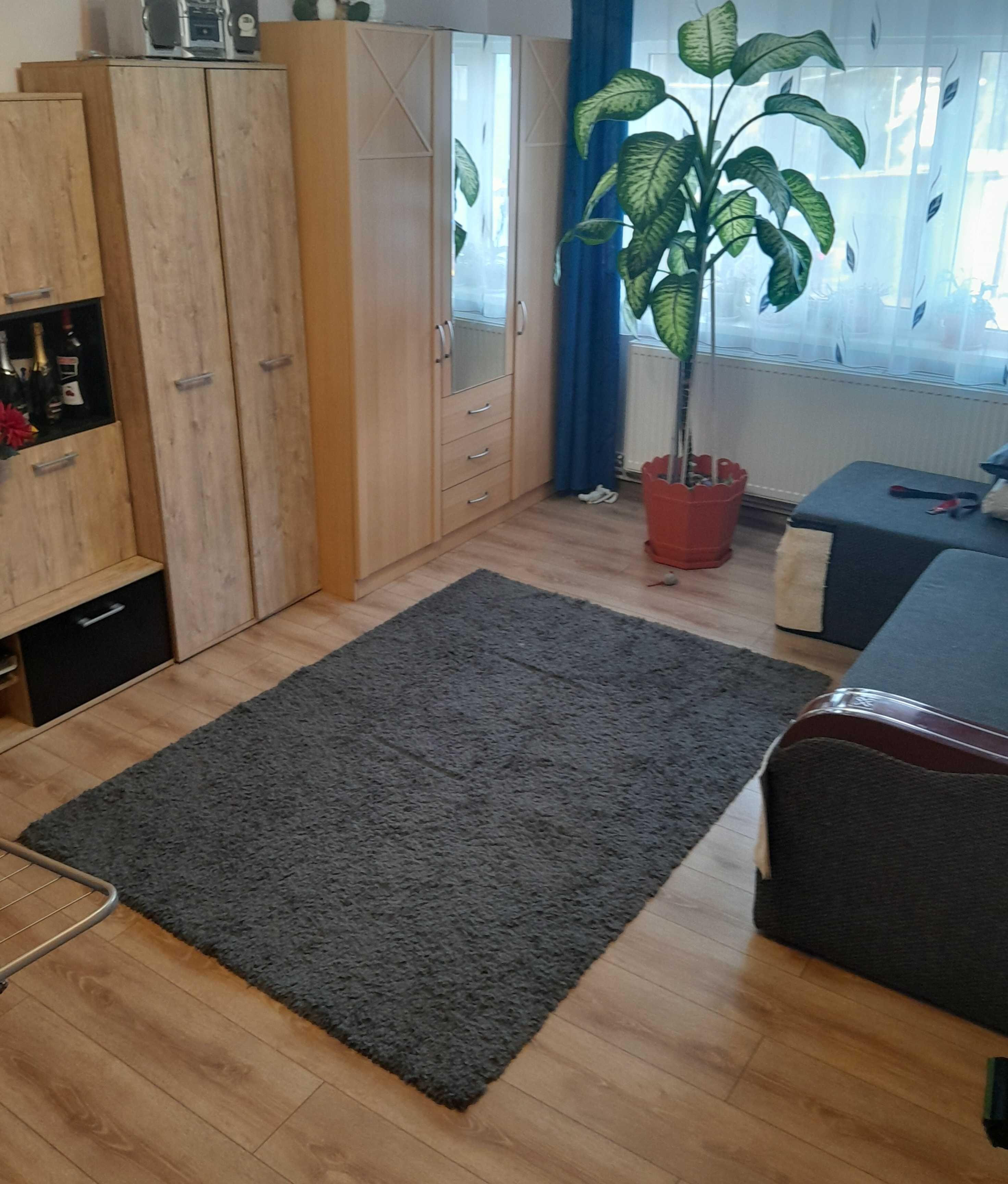 Apartament  3 camere. - imagine 1