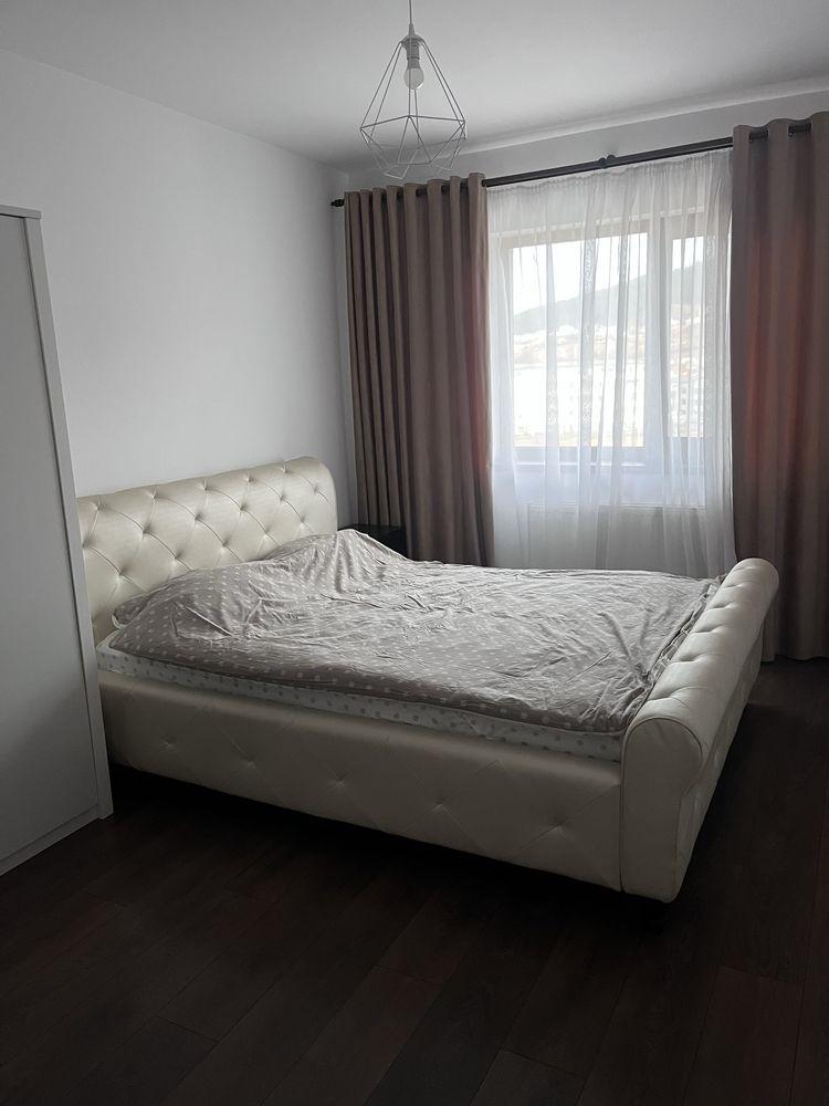 Inchiriez apartament 3 camere
