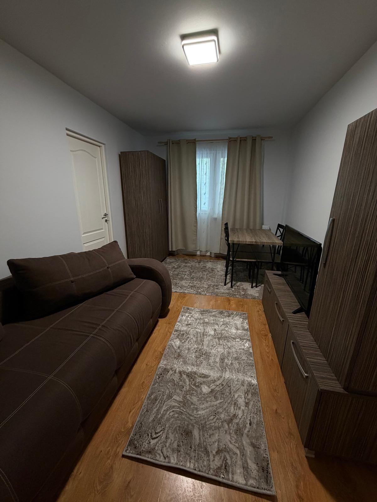 Apartament de închiriat 2 camere - imagine 1