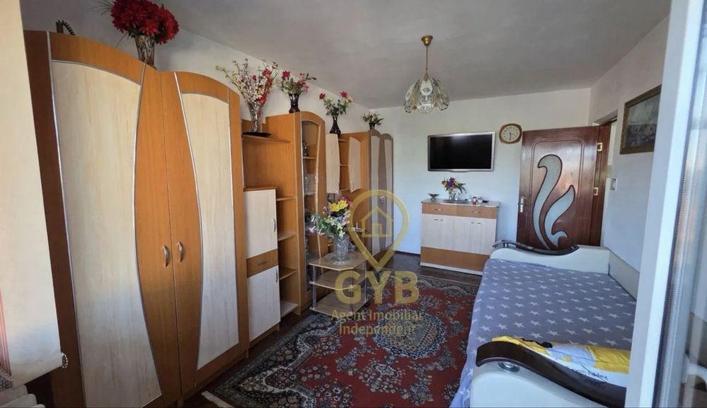 Persoana fizica -Inchiriez apartament cu doua camere - imagine 1