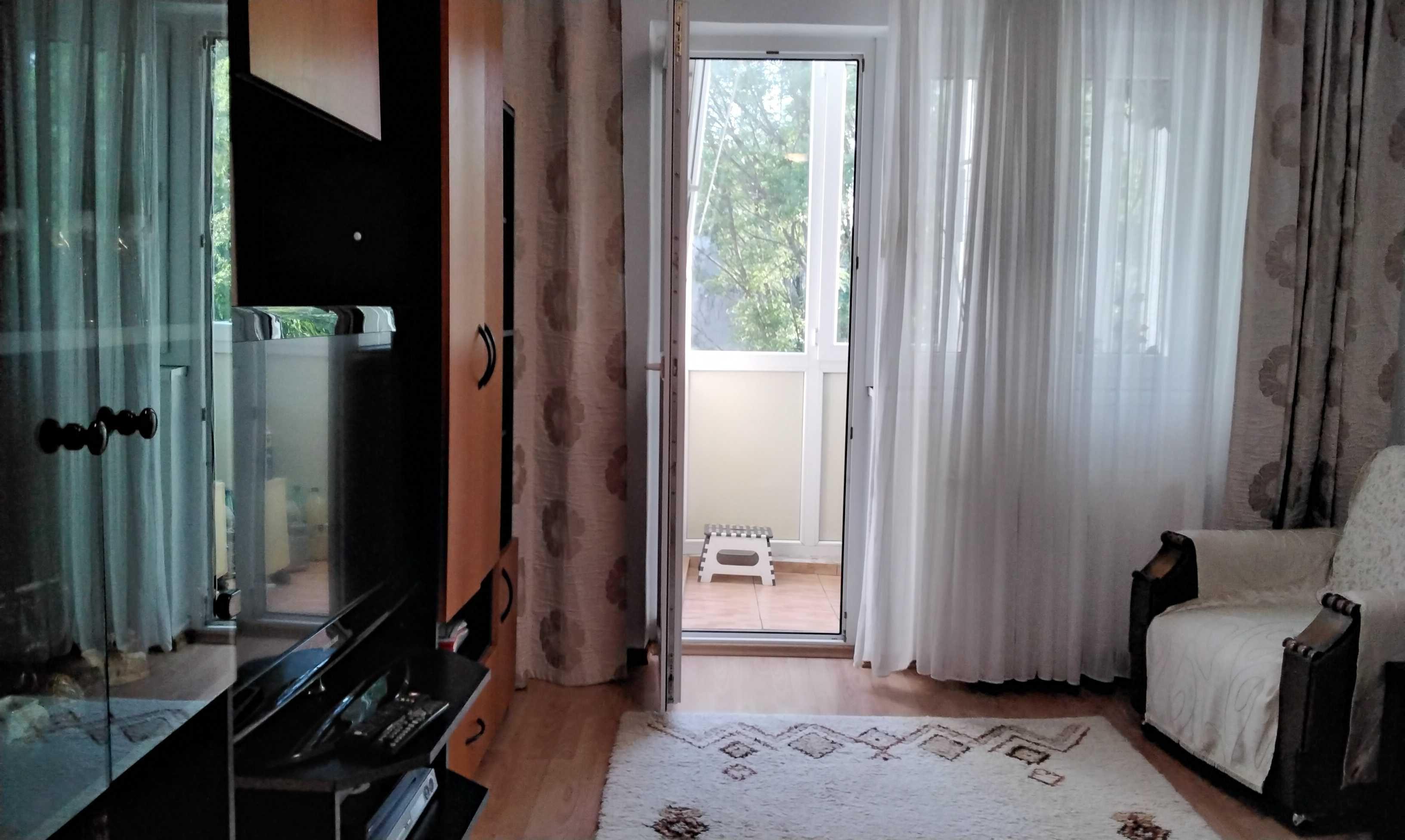 Apartament 2 camere de vanzare