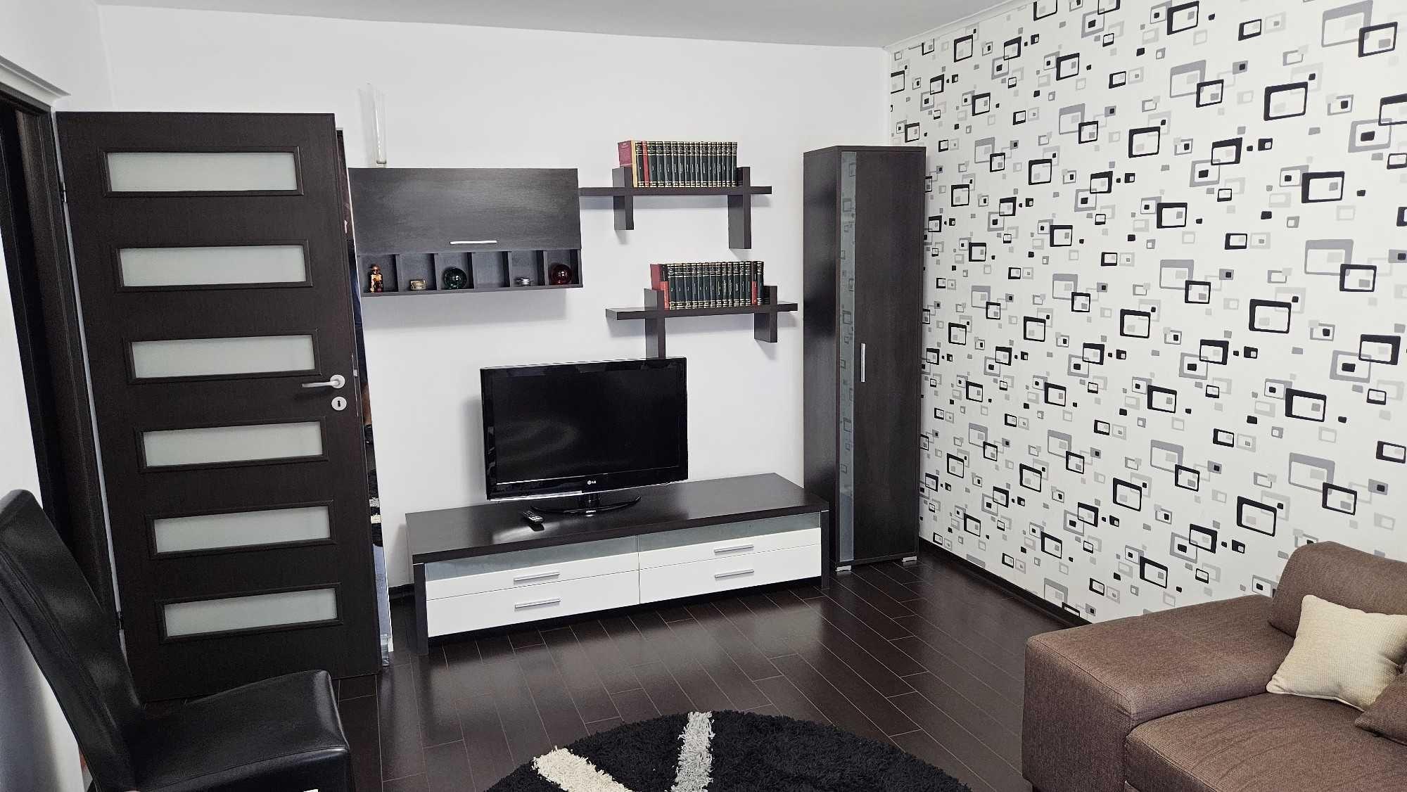 Apartament 2 camere 50mp + Teren 85mp + Parcare, Boxa – 1 Decembrie / Pallady