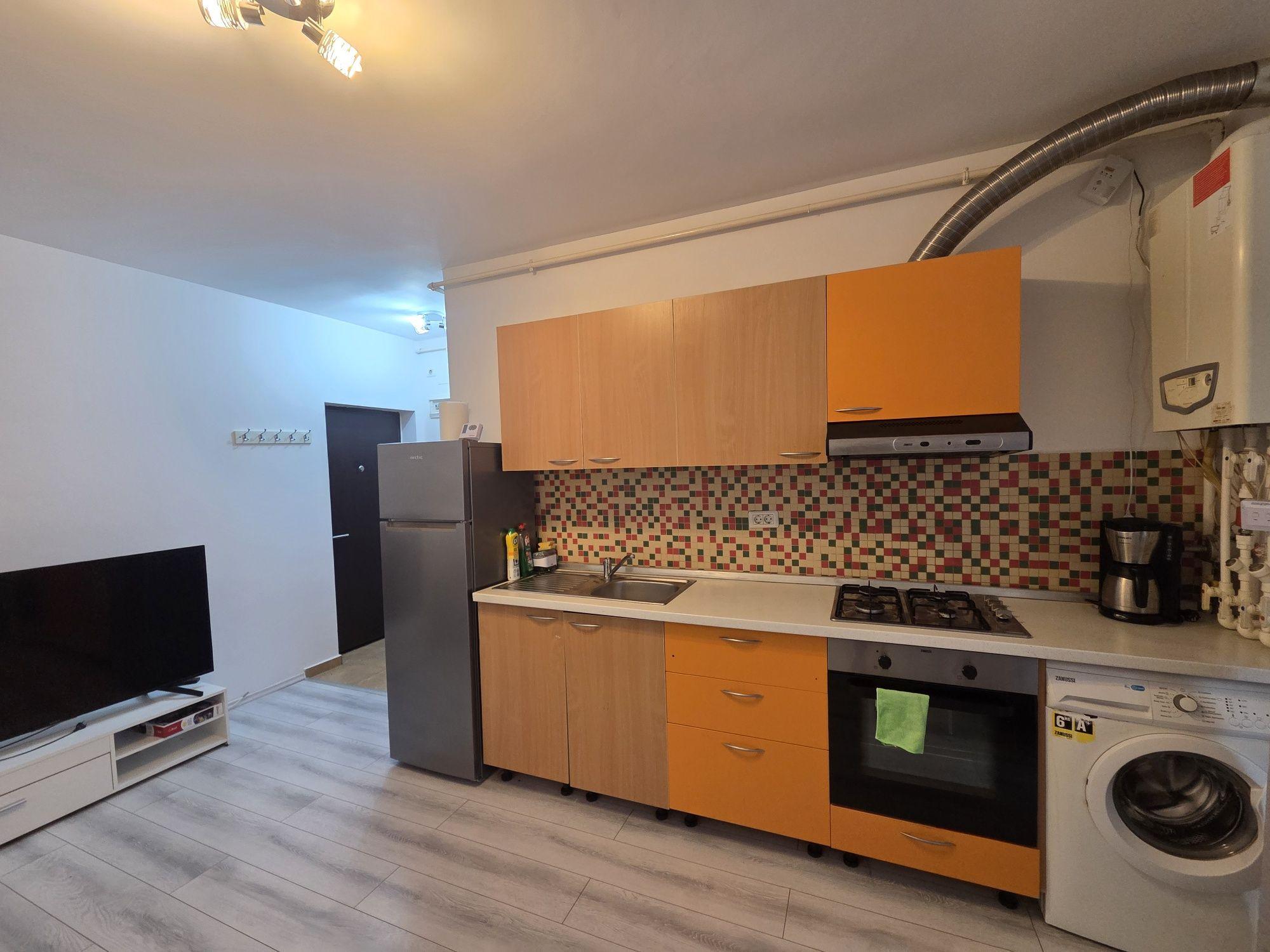 Apartament 2 camere de închiriat