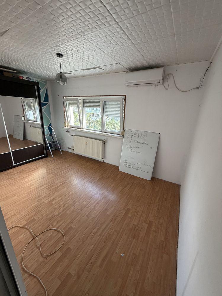 Apartament 4 camere-Apusului - imagine 1