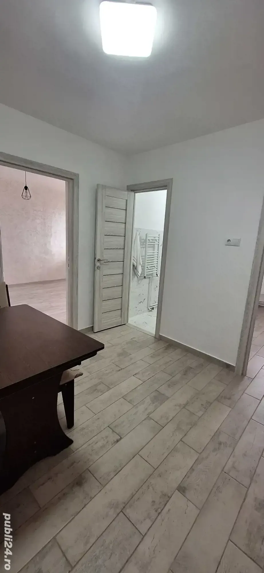 Apartament 3 camere Dambu Pietros