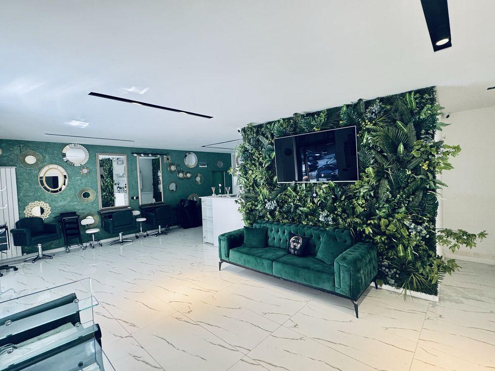 Spatiu comercial si afacere de vanzare  mobilat si dotat premium super pret! - imagine 1
