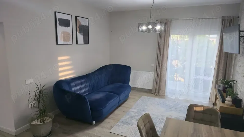 Vând apartament penthouse - imagine 1