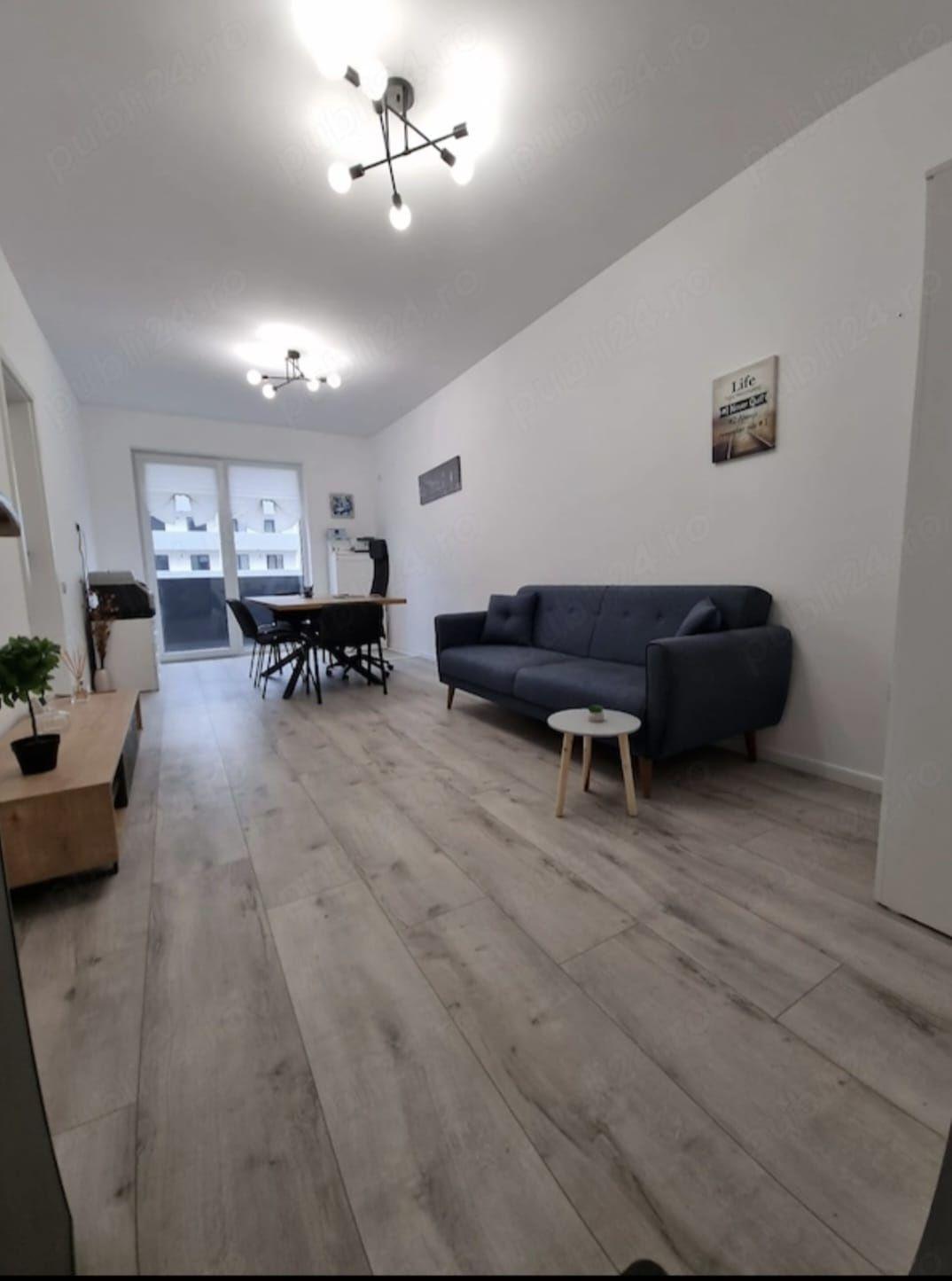 Vand garsoniera spatioasa