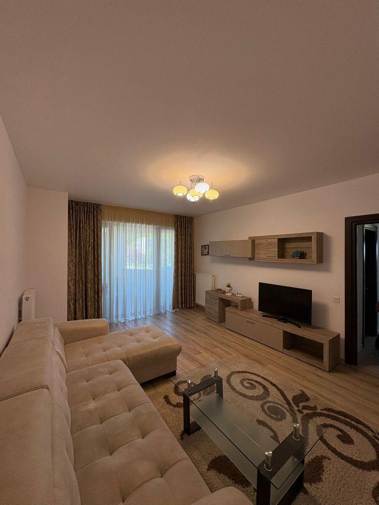Inchiriez Apartament 3 Camere Bloc VSC