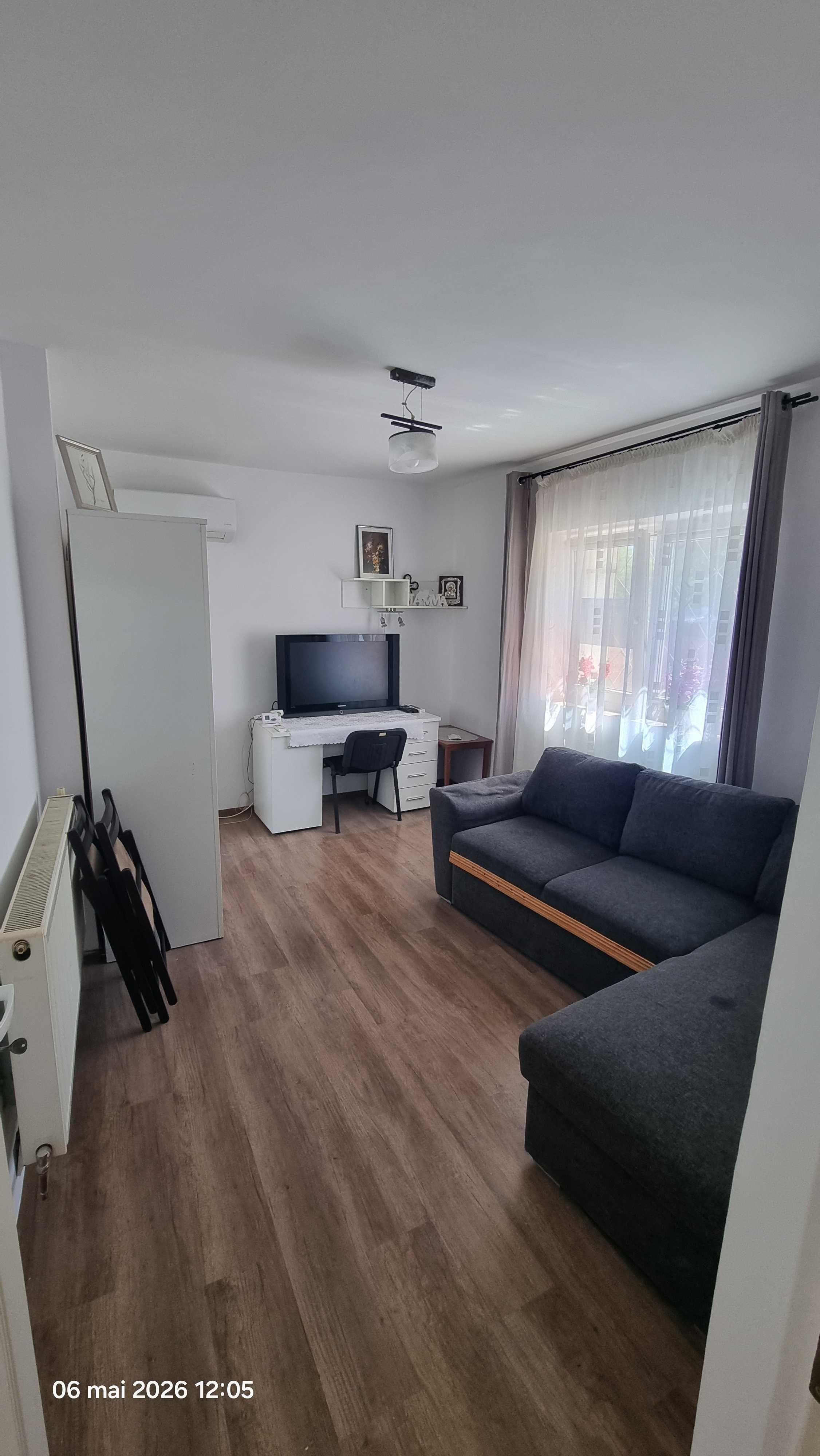 Garsoniera Tomesti