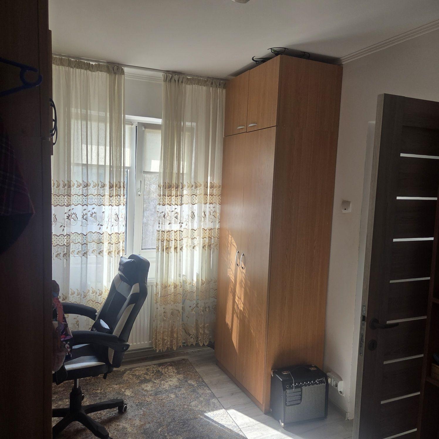 Inchiriere apartament