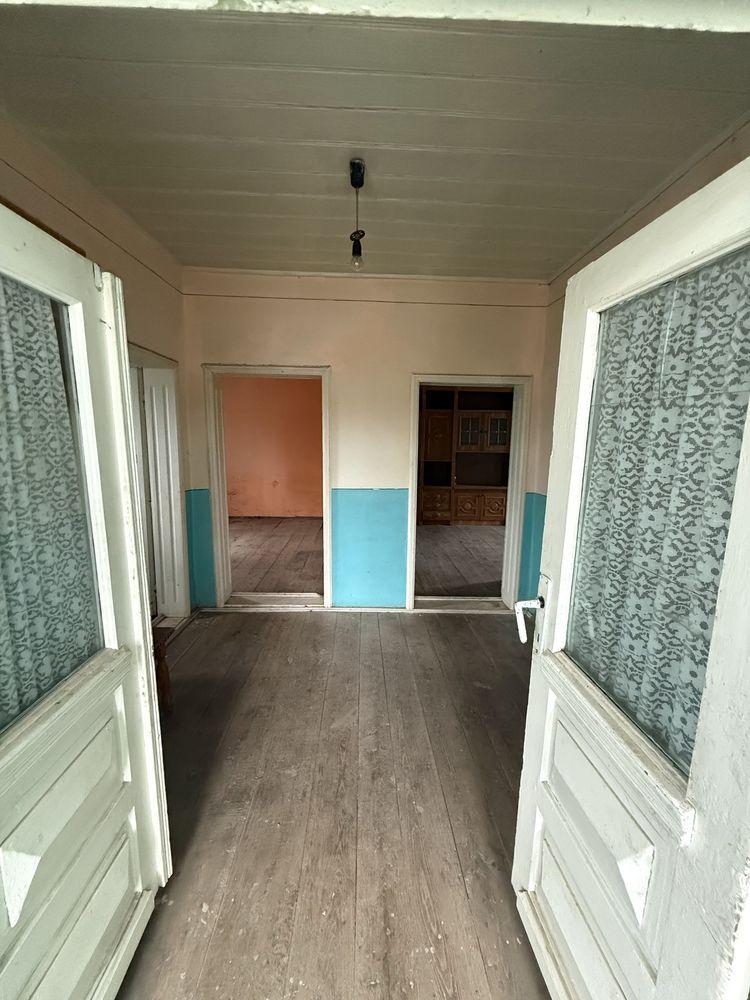 Casa batraneasca in Sat Osoi, la iesirea din Chicerea Tomesti