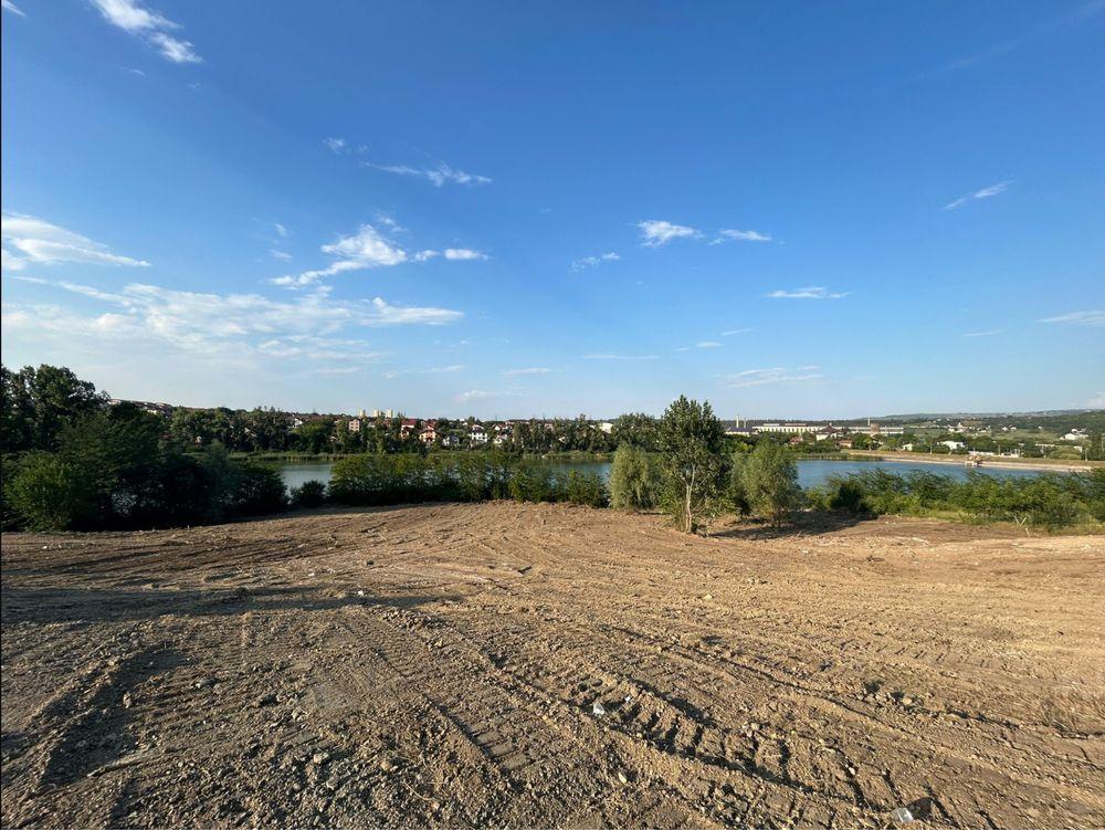 Proprietar! Teren intravilan cu deschidere la lac Ezareni!