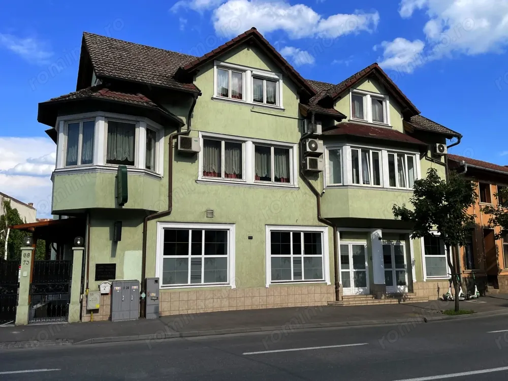 Pensiune Cu Restaurant In Centru La Cheie - imagine 1