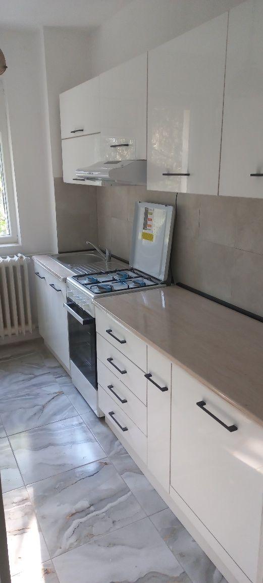 Proprietar inchiriez apartament 2 cam. semidecomandat  Orizont  56mp utili  et.2