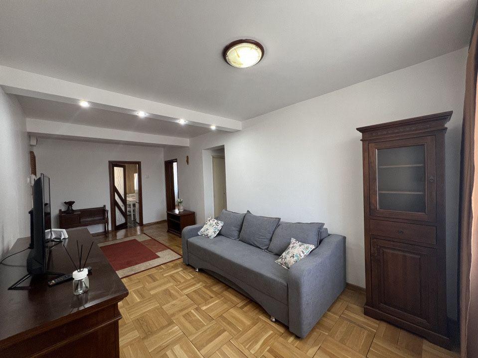 Inchiriere apartament 3 camere