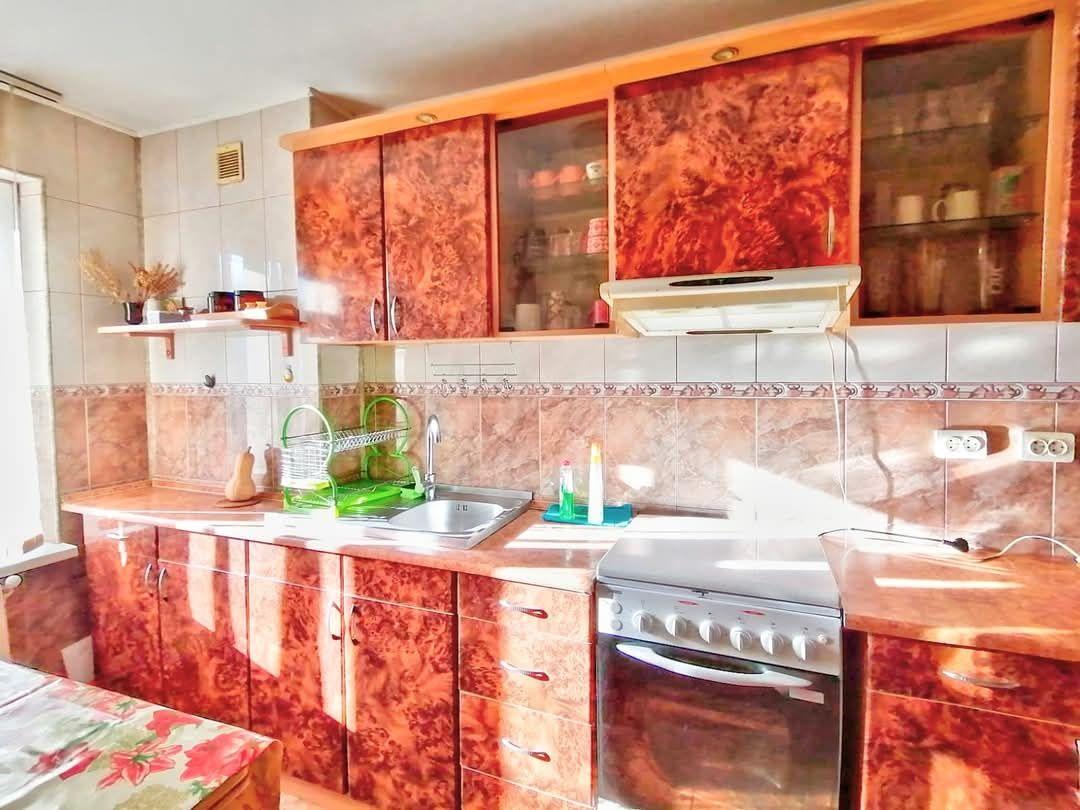 3 camere centru-mobilat