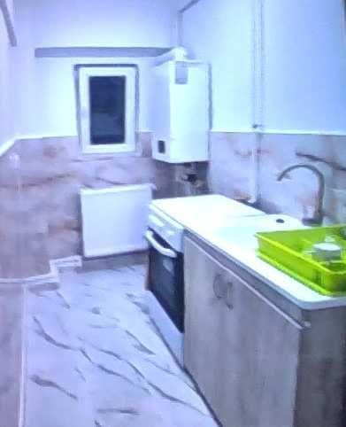 inchirez/schimb garsoniera transformata in spatiu  comercial ,renovata complet,cu apartament 2 camere ,preferabil partea de sus a orasului Bistrita - imagine 1