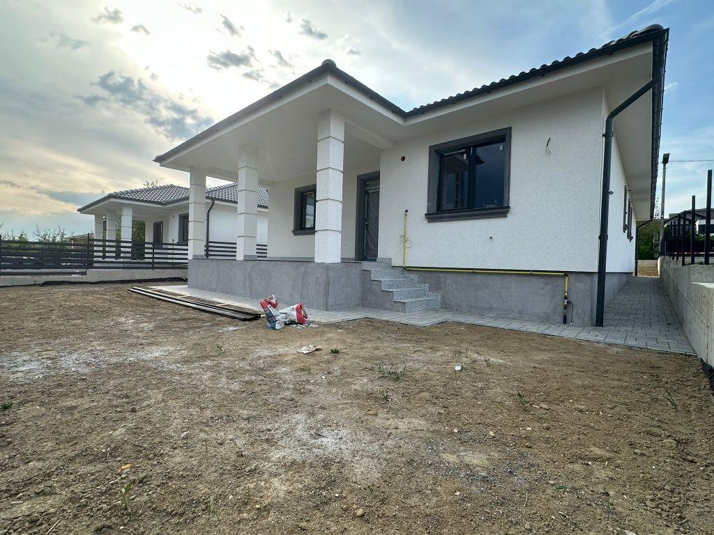 Casa de vanzare superfinisata parter în Bistrita - imagine 1