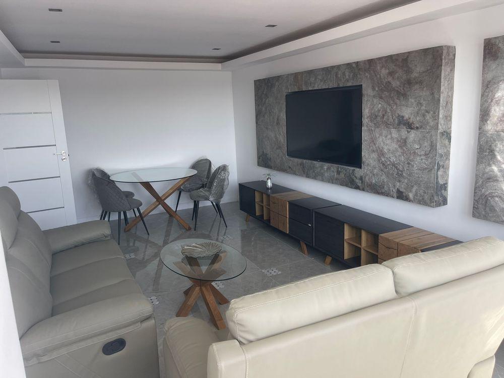 Inchiriez apartament 3 camere zona ultracentrala Targoviste