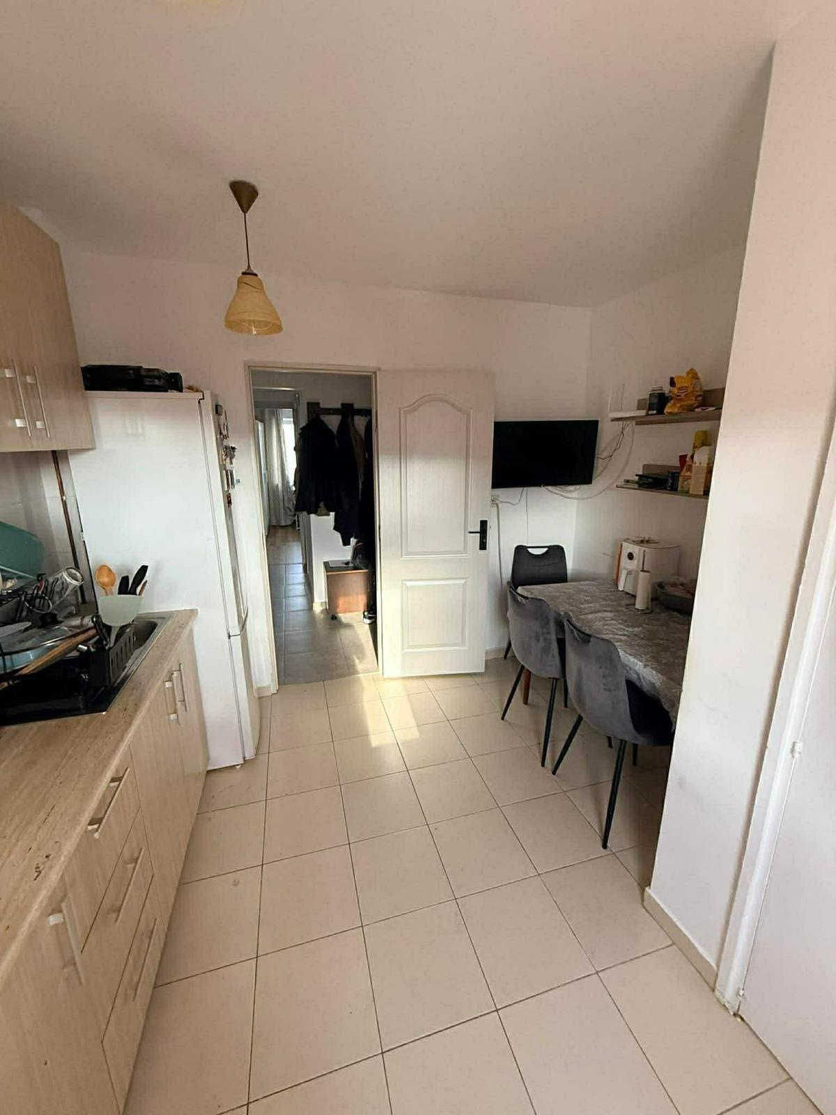 2 camere de închiriat în ap. cu 3 camere , Grigorescu,Cluj
