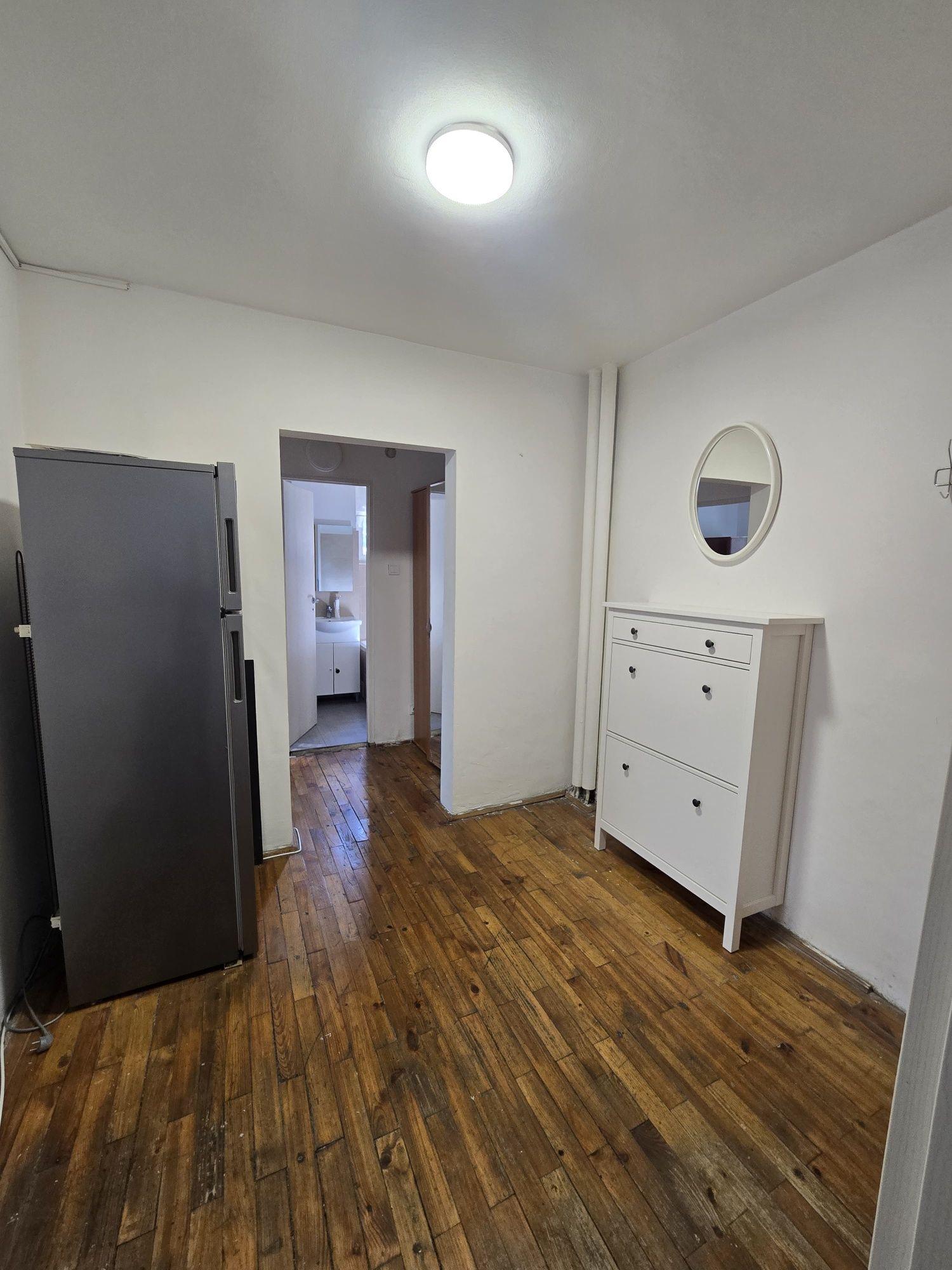 Închiriez apartament 2 camere, decomandat, Manastur-Primaverii /Minerva