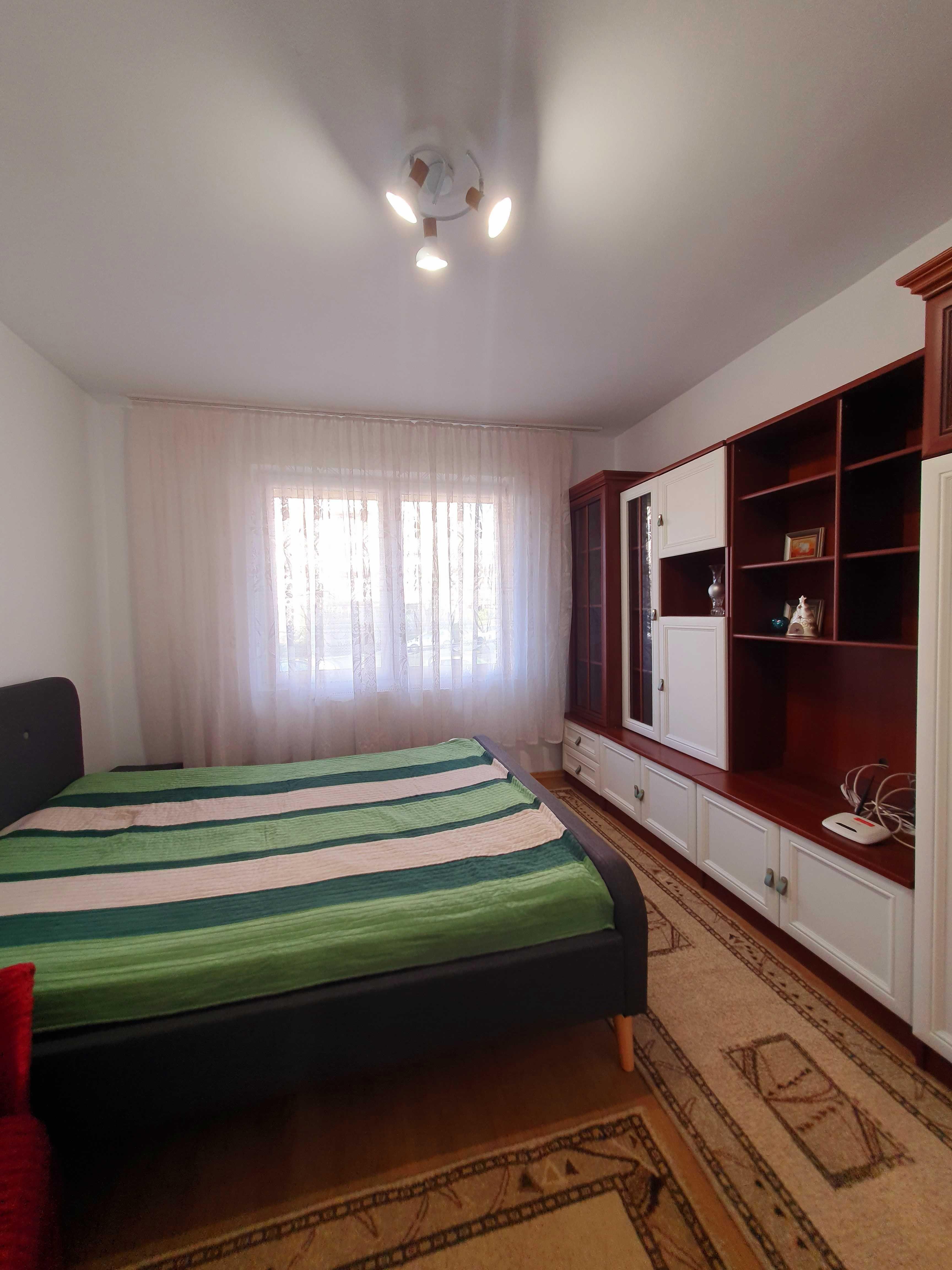 Vind apartament cu o camera - cart TUDOR - imagine 1