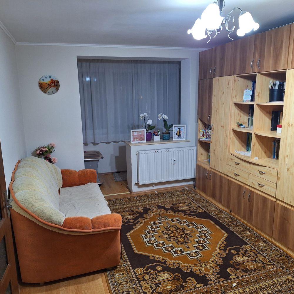 Apartament de inchiriat